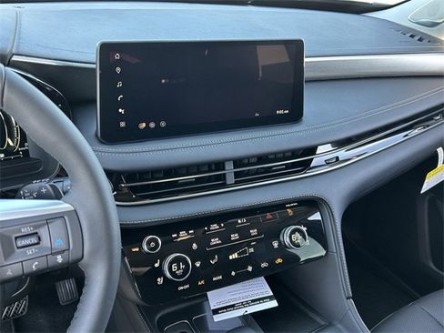 New 2026 INFINITI QX60 Luxe image 29