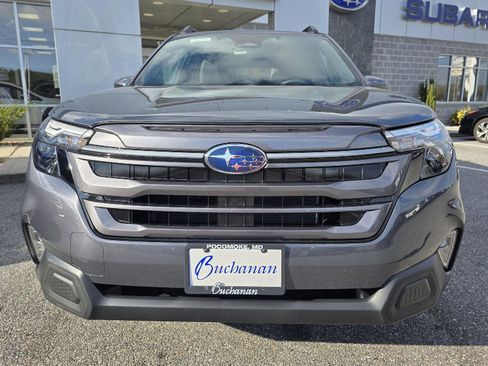 New 2026 Subaru Forester Premium w/ Base/Premium Package image 2