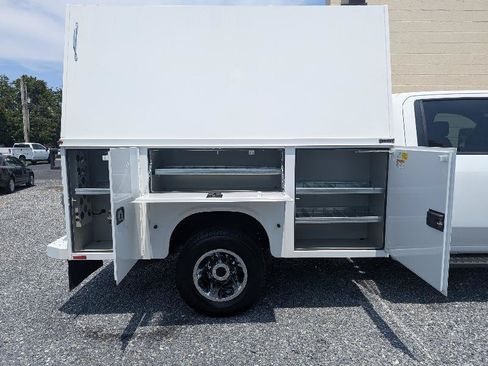 Used 2025 Chevrolet Silverado 3500 W/T w/ WT Convenience Package AWD/4WD image 15