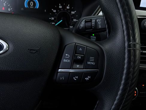 Used 2021 Ford Escape SE FWD image 33