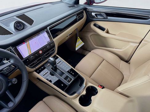 New 2026 Porsche Macan AWD/4WD image 26