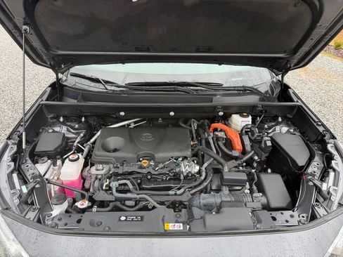 Used 2023 Toyota RAV4 XLE w/ Convenience Package image 20