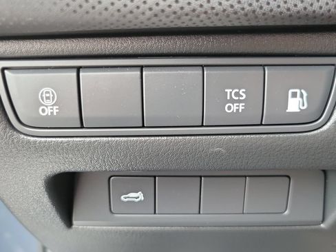 Certified 2025 MAZDA CX-50 2.5 Hybrid w/ Weather Package AWD/4WD image 15
