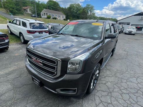 Used 2019 GMC Yukon XL SLT AWD/4WD image 15