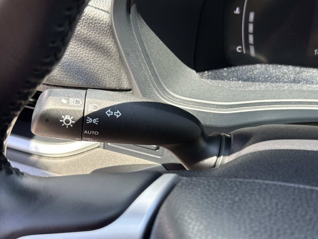 Used 2025 Toyota Grand Highlander FWD image 42