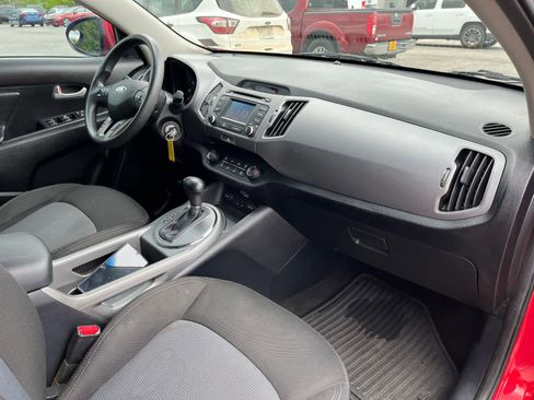 Used 2015 Kia Sportage LX FWD image 35