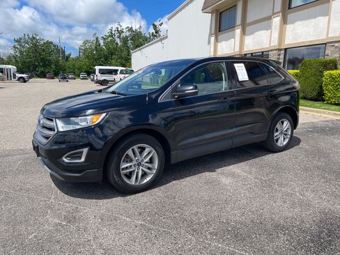 Used 2018 Ford Edge SEL w/ Canadian Touring Package AWD/4WD image 7