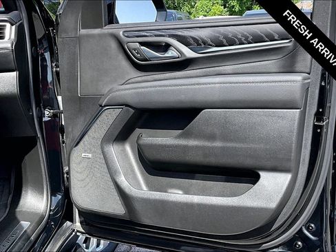 Used 2024 GMC Yukon Denali AWD/4WD image 28