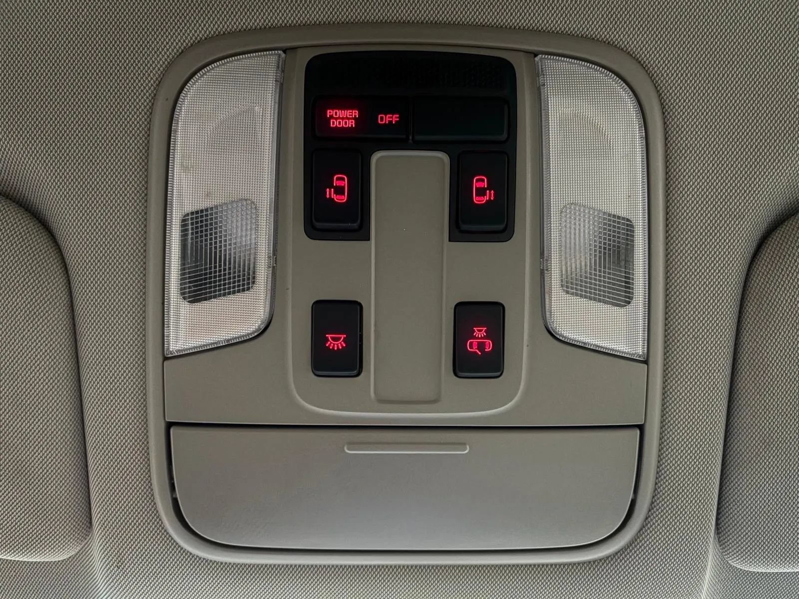 Used 2020 Kia Sedona LX FWD image 28