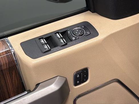 Used 2016 Ford F150 Lariat w/ Equipment Group 502A Luxury RWD image 21