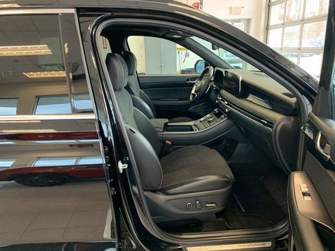 Used 2024 Hyundai Palisade Calligraphy image 21