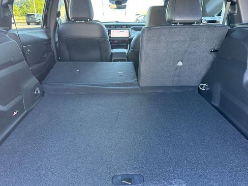 New 2026 Jeep Cherokee Limited image 18