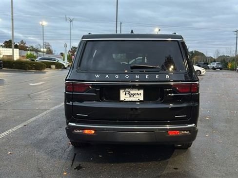 Used 2022 Jeep Wagoneer Series III w/ Convenience Group I image 30