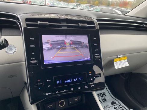 Used 2022 Hyundai Tucson SEL w/ Convenience Package image 11