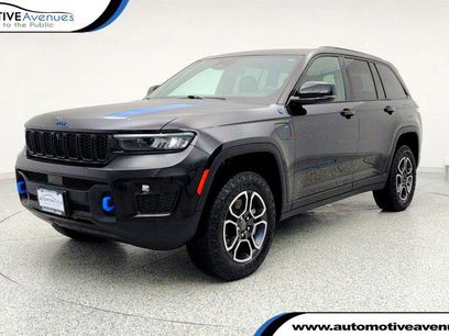 Used 2024 Jeep Grand Cherokee Trailhawk