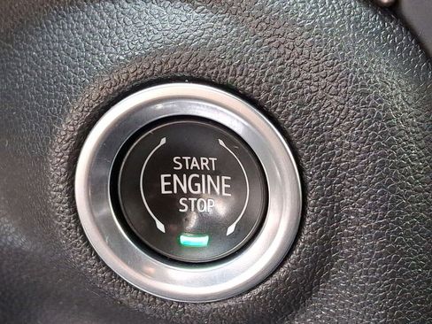 Used 2023 Chevrolet Silverado 1500 Custom image 16