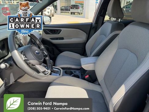 Used 2025 Subaru Forester Premium w/ Convenience Package #1 AWD/4WD image 14