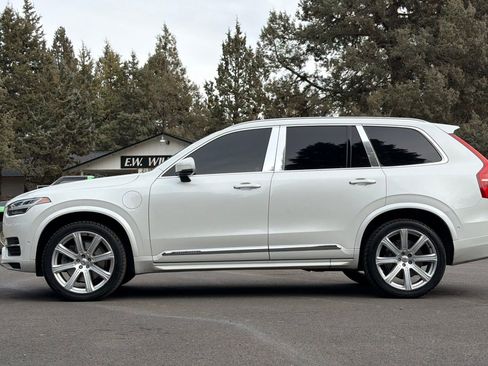 Used 2017 Volvo XC90 T8 Excellence image 7