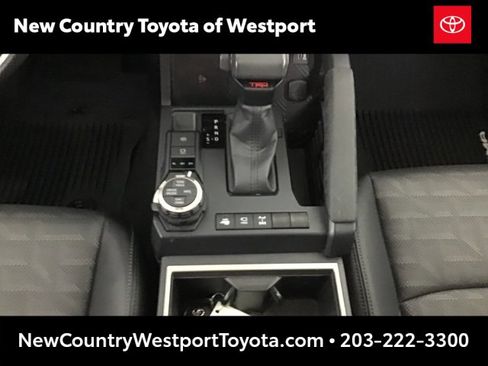 Certified 2024 Toyota Tacoma TRD Off-Road image 11