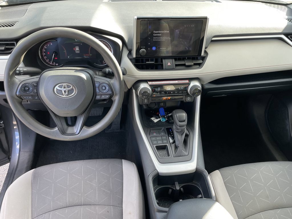 Certified 2025 Toyota RAV4 XLE AWD/4WD image 15