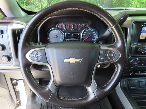 Used 2017 Chevrolet Silverado 1500 LT w/ LPO, Black Pack AWD/4WD image 19