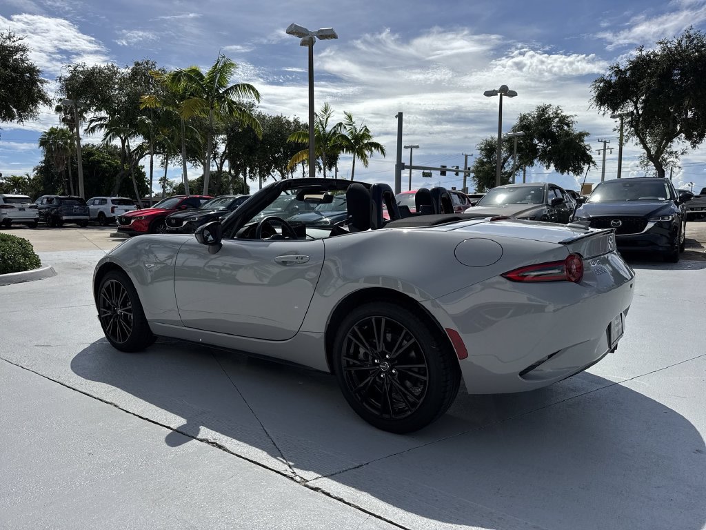 Used 2025 MAZDA MX-5 Miata Club RWD image 26