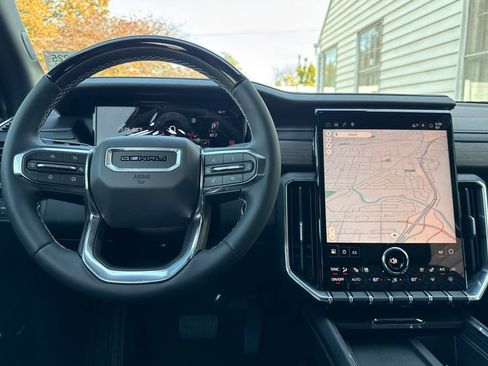 New 2026 GMC Acadia Denali w/ Super Cruise Package AWD/4WD image 11