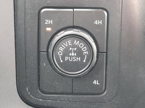 Used 2022 Ford F150 XLT w/ Equipment Group 302A High AWD/4WD image 19