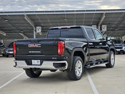 Used 2019 GMC Sierra 1500 SLT w/ SLT Premium Package image 4