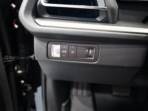 New 2026 Chevrolet Traverse LT w/ Driver Confidence Package image 22