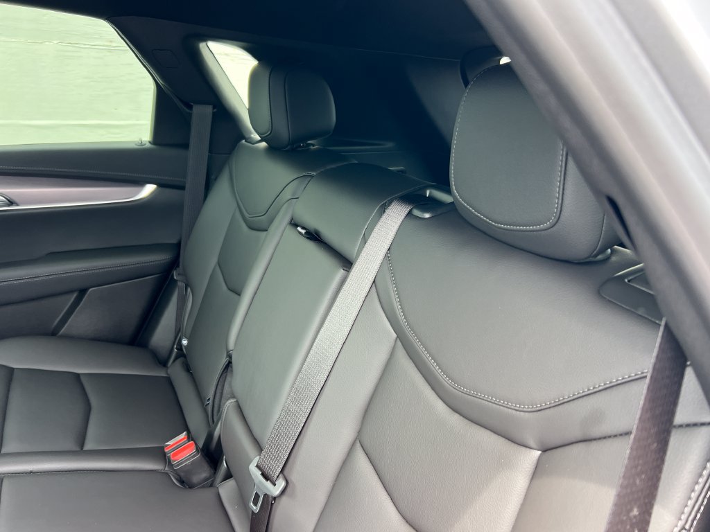 New 2026 Cadillac XT5 Luxury AWD/4WD image 15