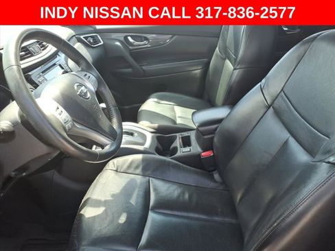 Used 2015 Nissan Rogue SL w/ SL Premium Package image 14
