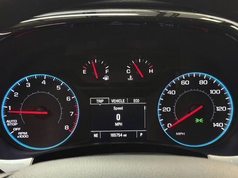 Used 2021 Chevrolet Traverse LS image 31