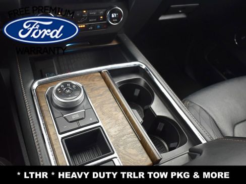 Used 2020 Ford Expedition Platinum image 19
