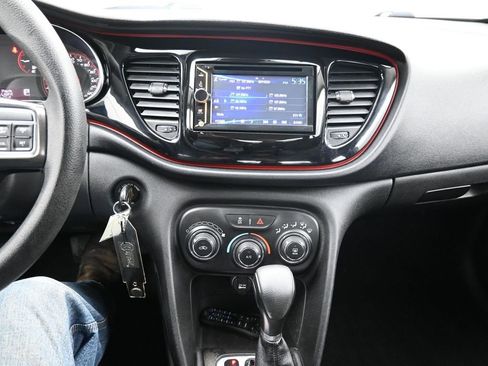 Used 2016 Dodge Dart SE w/ Convenience Group image 16