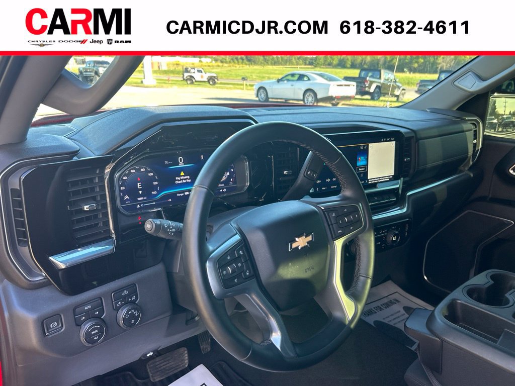 Used 2023 Chevrolet Silverado 1500 LT AWD/4WD image 14