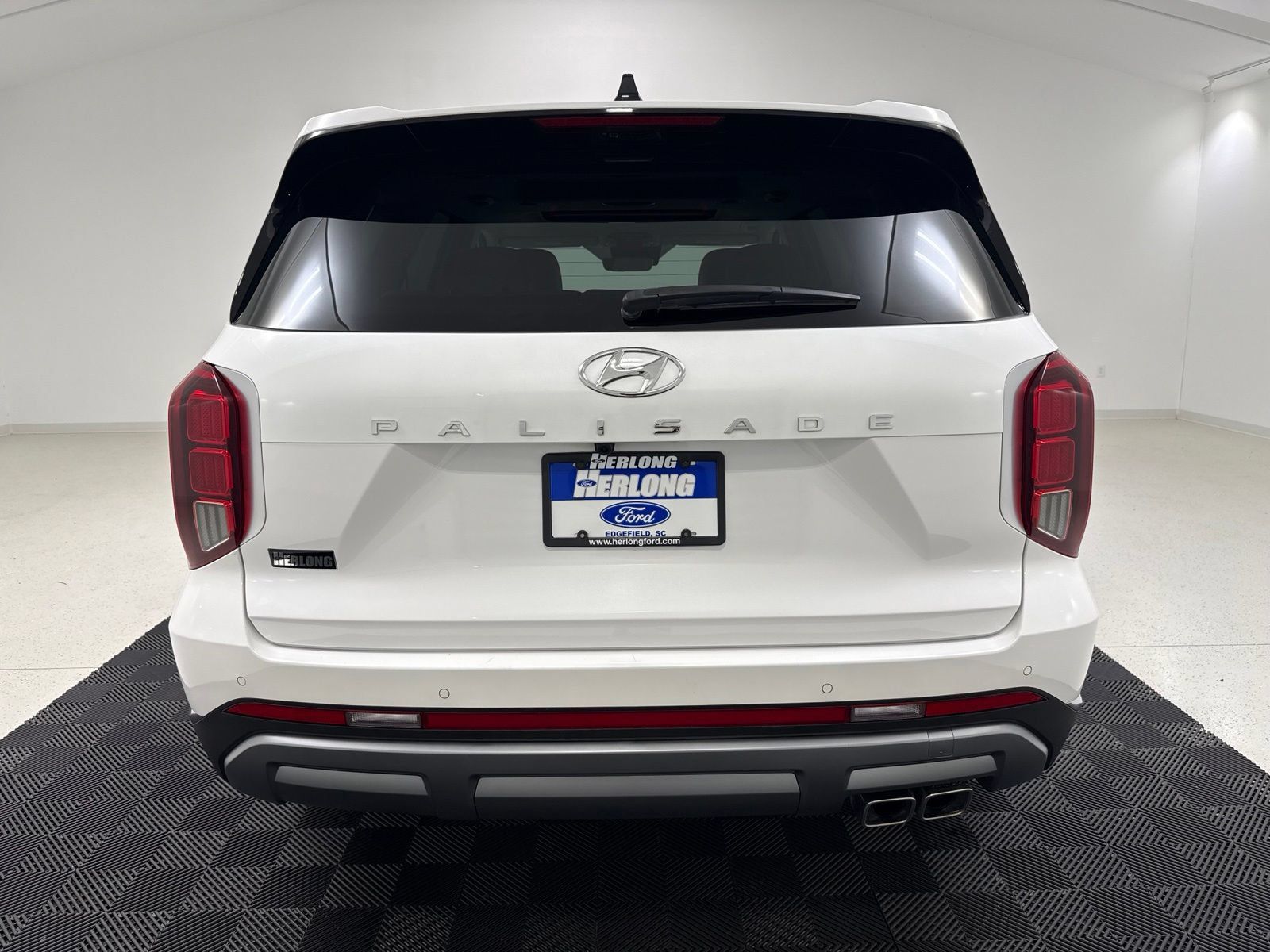 Used 2025 Hyundai Palisade Limited FWD image 7