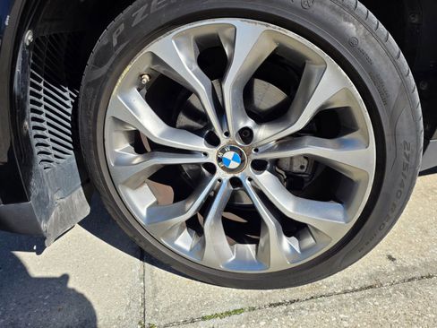 Used 2014 BMW X5 xDrive35d image 13