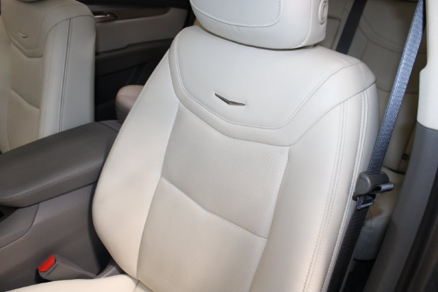 Certified 2024 Cadillac XT5 Premium Luxury AWD/4WD image 8