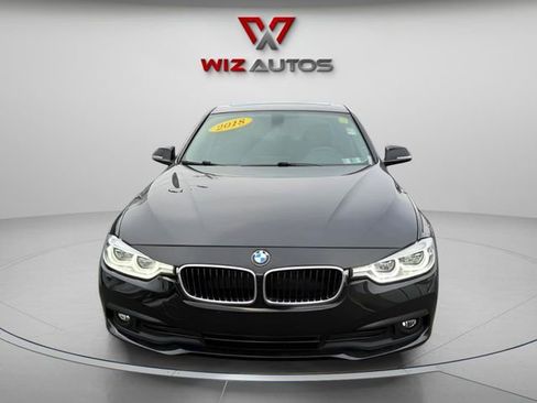 Used 2018 BMW 320i xDrive Sedan image 2