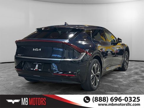 Used 2022 Kia EV6 Wind w/ Wind Technology Package image 3
