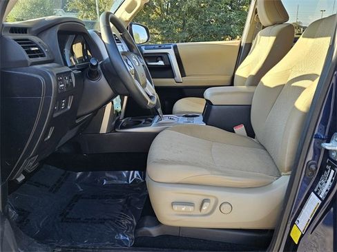 Used 2020 Toyota 4Runner Limited image 5