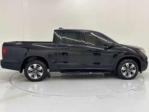 Used 2017 Honda Ridgeline RTL-E image 6