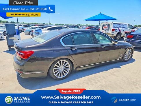 Used 2019 BMW 740i w/ Executive Package RWD image 4