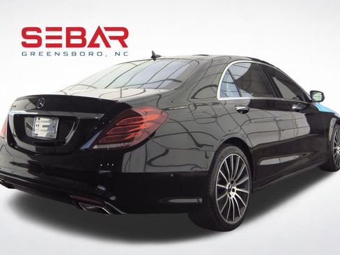 Used 2014 Mercedes-Benz S 550 Sedan w/ Sport Package w/ Sport Package image 18