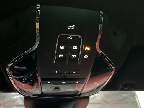 Used 2020 Maserati Levante S GranSport image 19