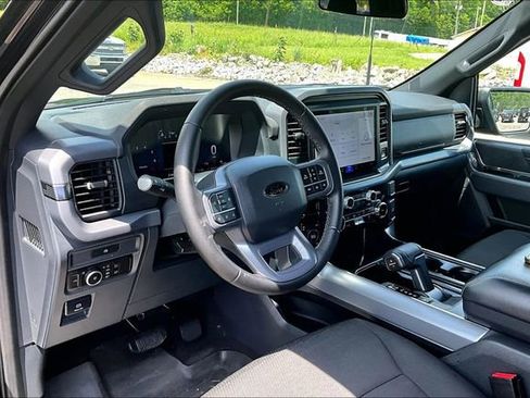 Used 2025 Ford F150 XLT w/ Equipment Group 301A Standard AWD/4WD image 13
