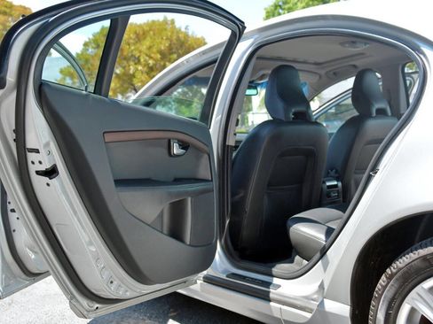 Used 2010 Volvo S80 3.2 FWD image 14
