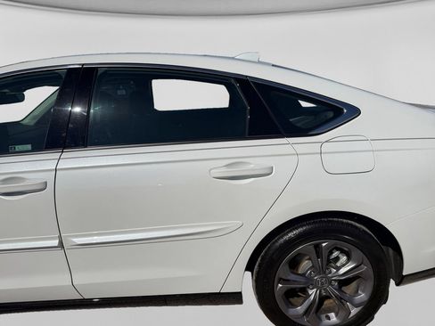 Certified 2024 Honda Accord EX-L image 13