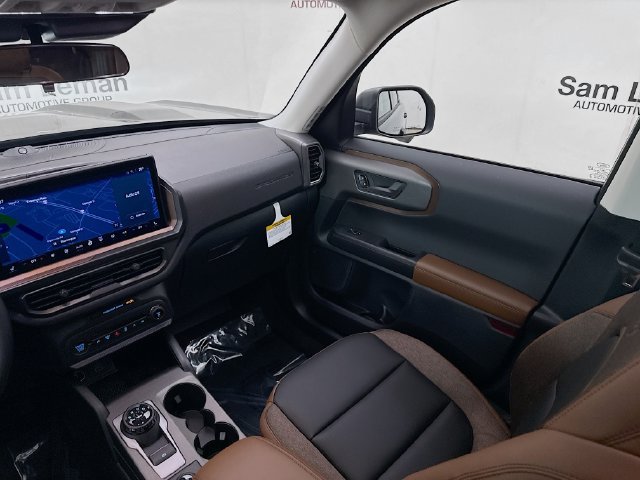 Used 2026 Ford Bronco Sport Outer Banks w/ Outer Banks Tech Package+ AWD/4WD image 25